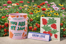 GROW LOVE & STRAWBERRIES GIFT BUNDLE 
